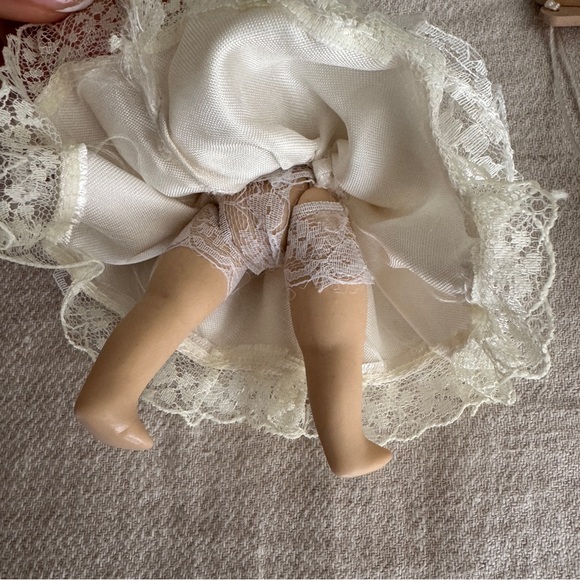 3 Piece Porcelain Doll Set - Picture 5 of 10